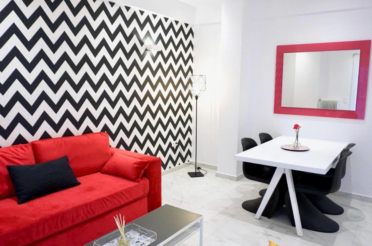 Cozy Apartment In The Center Of Афины Экстерьер фото